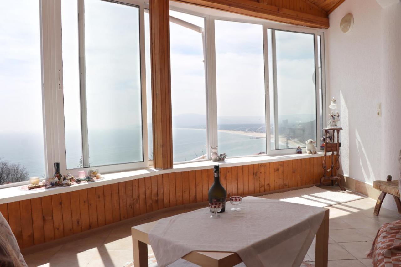 Villa Nora 알베나 외부 사진