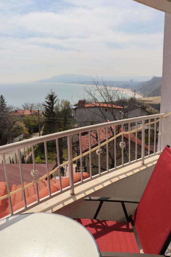 Villa Nora 알베나 외부 사진